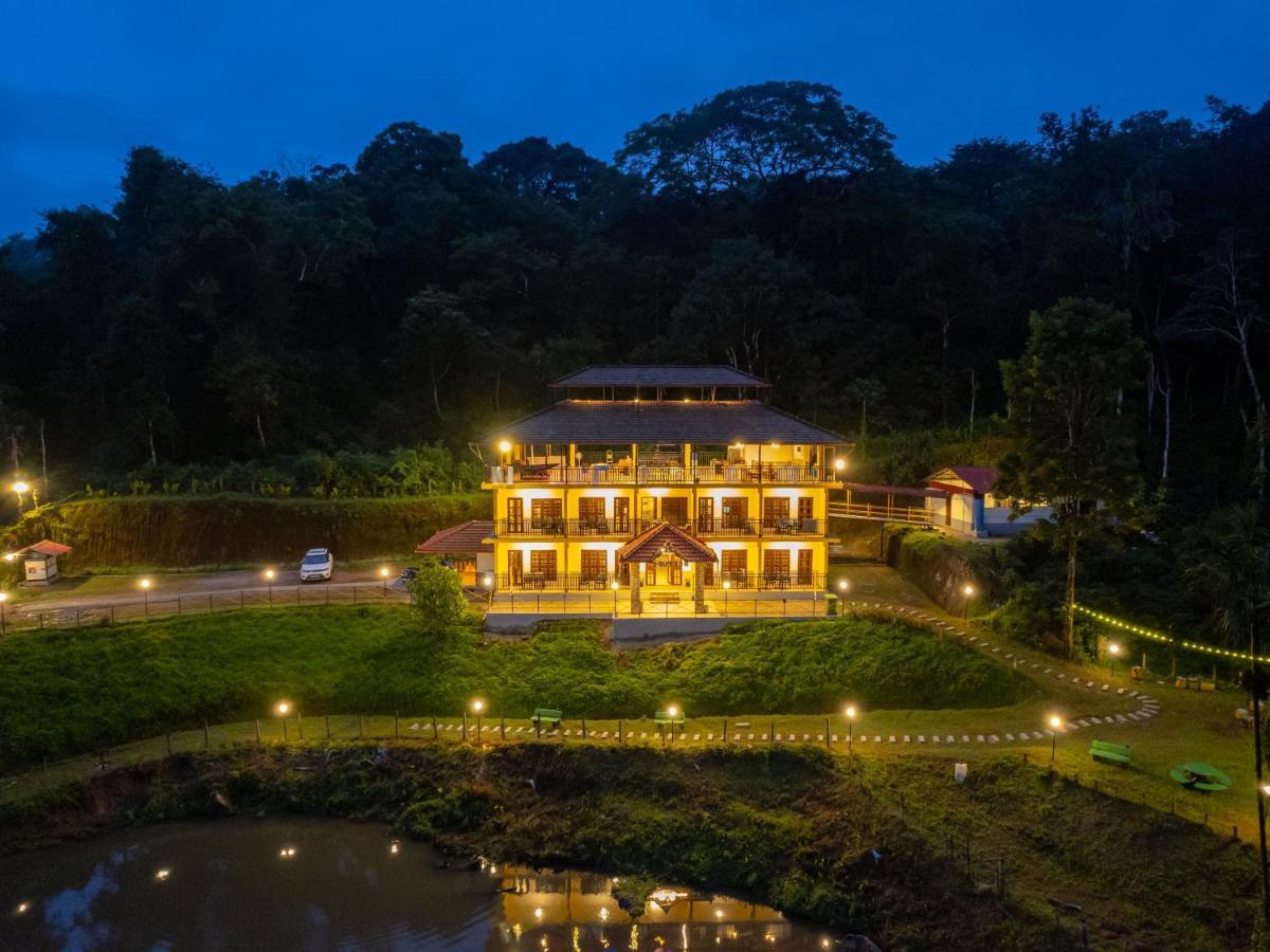 The Hosteller Coorg Rainforest, Madikeri Ngoại thất bức ảnh