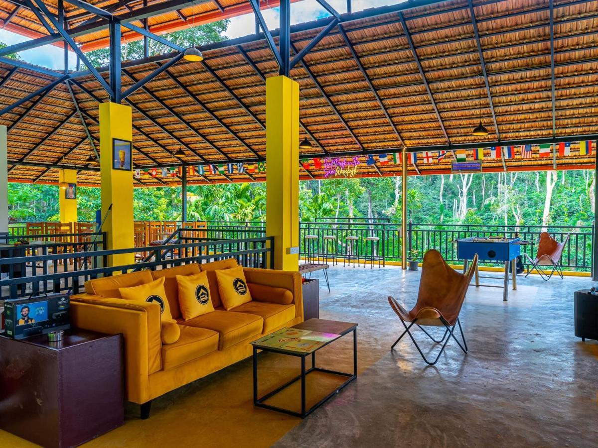The Hosteller Coorg Rainforest, Madikeri Ngoại thất bức ảnh