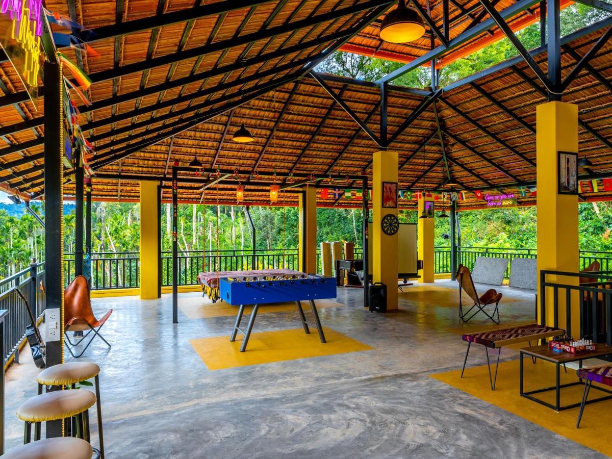 The Hosteller Coorg Rainforest, Madikeri Ngoại thất bức ảnh